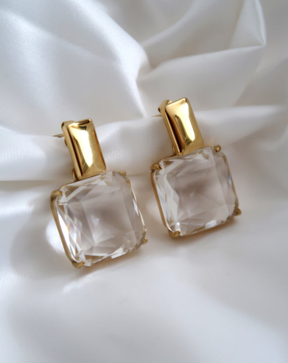 Elina Earrings gold